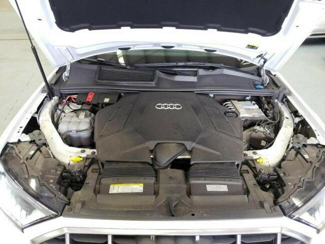 Audi Q7 2021, 3.0L, 4x4, od ubezpieczalni Sulejówek - zdjęcie 9