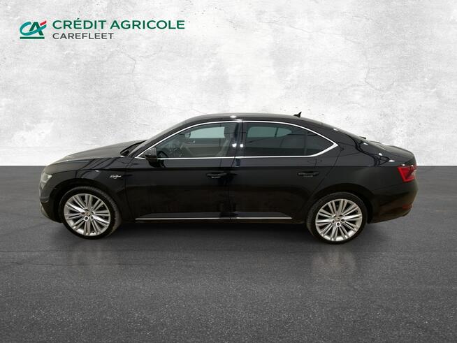 Skoda Superb 2.0 TDI SCR STYLE 4X4 DSG Warszawa - zdjęcie 8