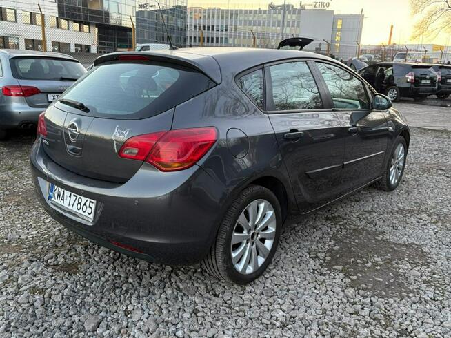 Opel Astra Kraków - zdjęcie 6
