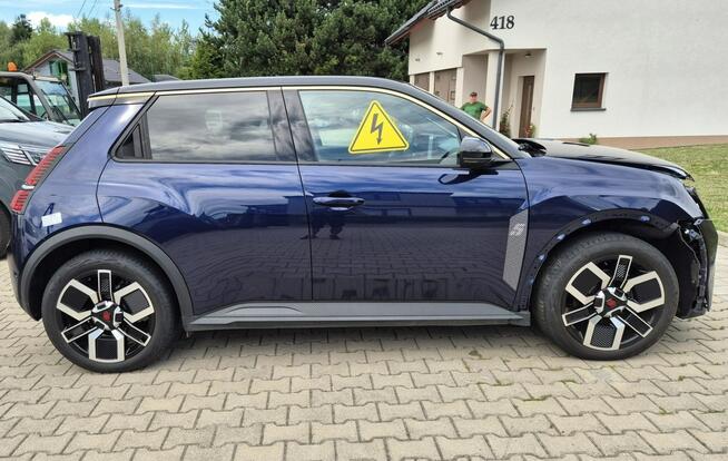 E-Tech Techno 150KM Comfort Range  52kWh Świętoszówka - zdjęcie 5