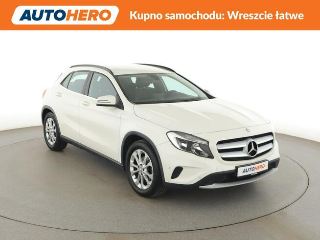 Mercedes GLA 200 klima navi grzane fotele czujniki parkowania hak Warszawa - zdjęcie 10