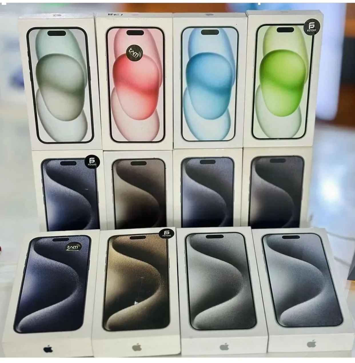 Nowy, iPhone 14, 350 EUR, iPhone 15, iPhone 15 Pro, iPhone 15 Pro Max, Rakojady - zdjęcie 1