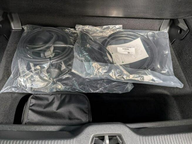 Volvo EX30 Ultra Single Motor Extended Range Tychy - zdjęcie 11