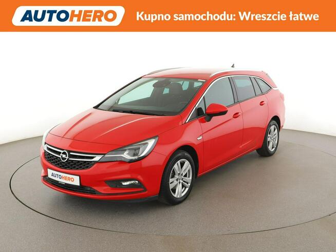 Opel Astra FULL LED, hak, duże radio, manual Warszawa - zdjęcie 1