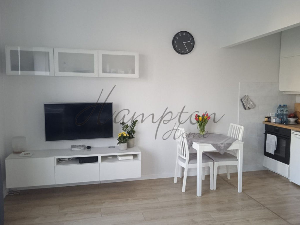 Gotowa do zamieszkania kawalerka Ochota Ochota - zdjęcie 2