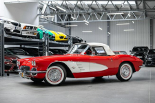 Chevrolet Corvette C1 ROADSTER (1961) – UNIKAT Węgrzce - zdjęcie 10