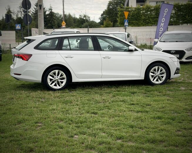 Skoda Octavia 1.5 TSI DSG 150KM 2023 Kamera Keyless Salon PL FV23% Łódź - zdjęcie 4