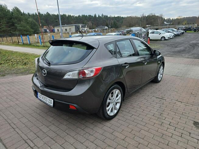 Mazda 3 1,6 benzyna 105 KMz oryginalnym przebiegiem 152 tyś km !!! Cielcza - zdjęcie 7
