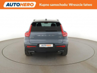 Volvo XC 40 R-Design automat 150KM 4x4 navi kamera hak LED panorama Warszawa - zdjęcie 6