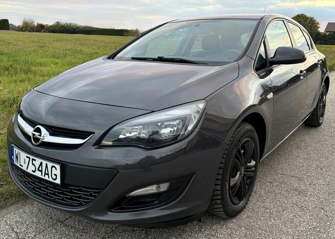 Opel Astra J 2013 - silnik 1.4 MPI 100 KM - niski przebieg Legionowo - zdjęcie 4