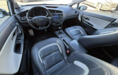 Kia Cee'd 1.6 CRDi | Stan BDB | Podgrzewana kierownica | Pyzdry - zdjęcie 7