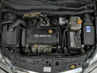Astra GTC 1.6 benzyna 116km XENON klima CZUJNIKI serwis BEZWYPADE 2009 Tychy - zdjęcie 6