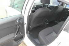 Peugeot 208 Ostrów Wielkopolski - zdjęcie 10