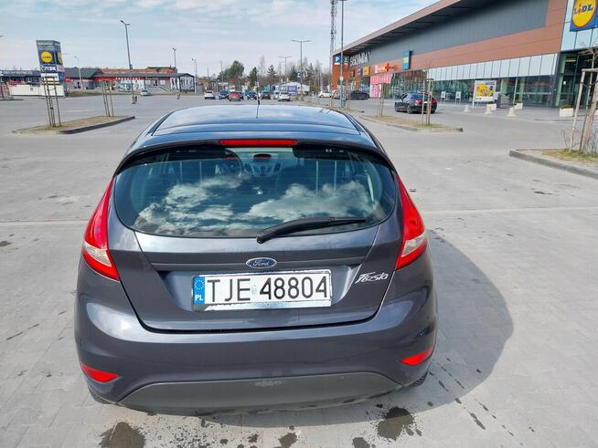 SPRZEDAM FORD FIESTA MK7 Jędrzejów - zdjęcie 2