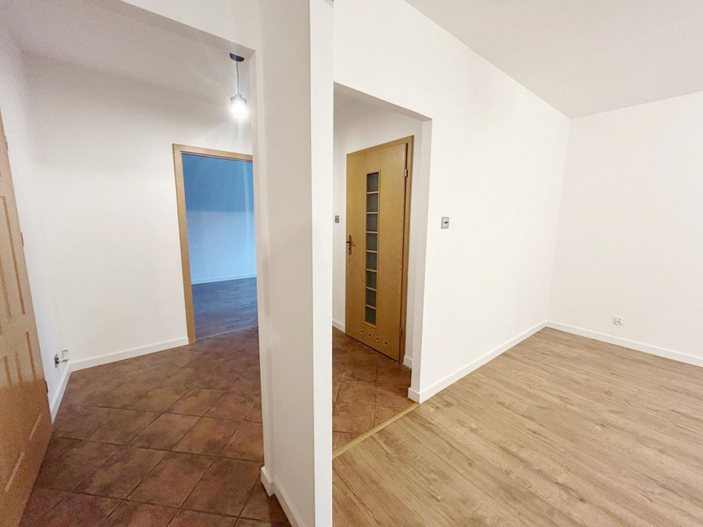 Przestronne 2 pokojowe mieszkanie w centrum miasta Swarzędz - zdjęcie 10