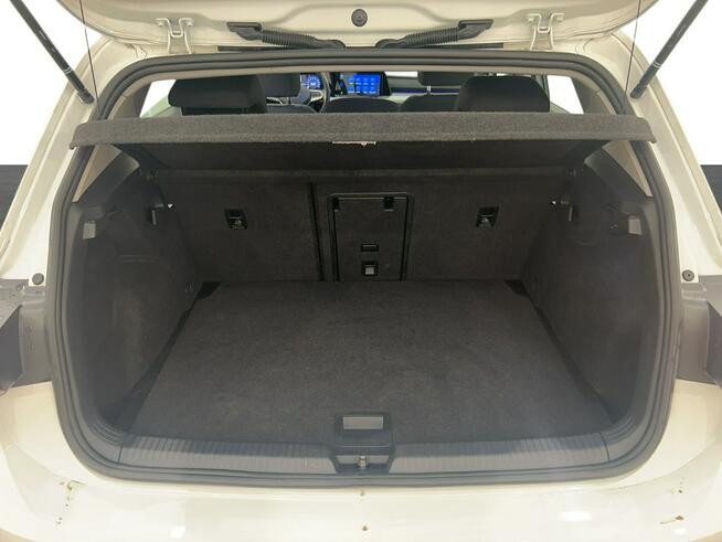 Volkswagen Golf VIII 1.0 eTSI Life DSG Hatchback Warszawa - zdjęcie 11