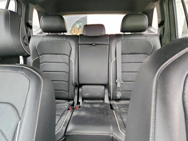 Volkswagen Tiguan R-LINE / AWD / niski przebieg Chwaszczyno - zdjęcie 10