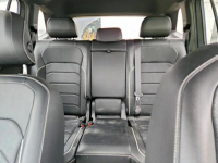 Volkswagen Tiguan R-LINE / AWD / niski przebieg Chwaszczyno - zdjęcie 10