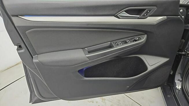 Volkswagen Golf VIII 2.0 TDI Life ! Z Polskiego Salonu ! Faktura Vat ! Warszawa - zdjęcie 10