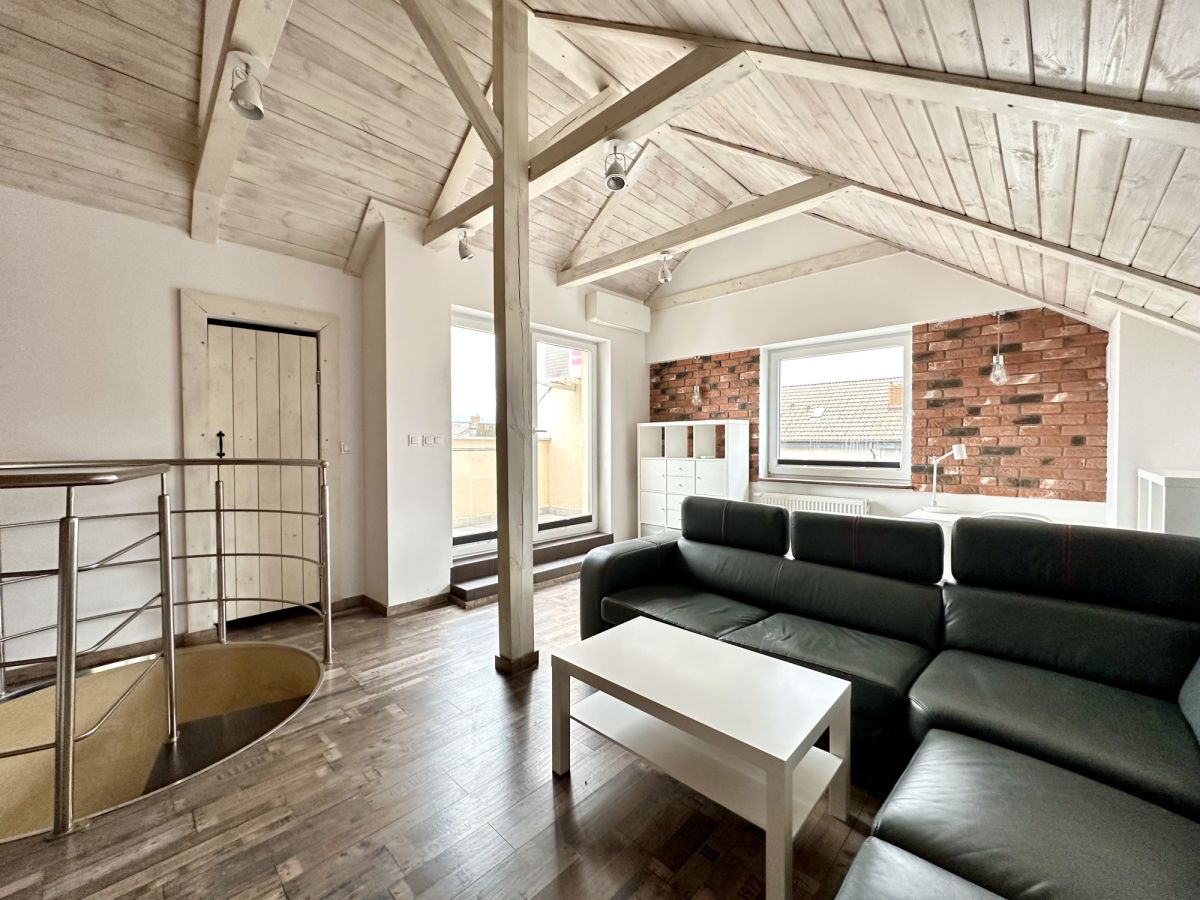 Unikatowe, dwupoziomowe mieszkanie w Plewiskach Plewiska - zdjęcie 4