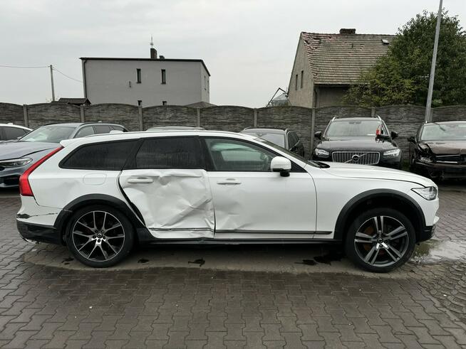 Volvo V90 Cross Country D5 AWD 235KM Gliwice - zdjęcie 3