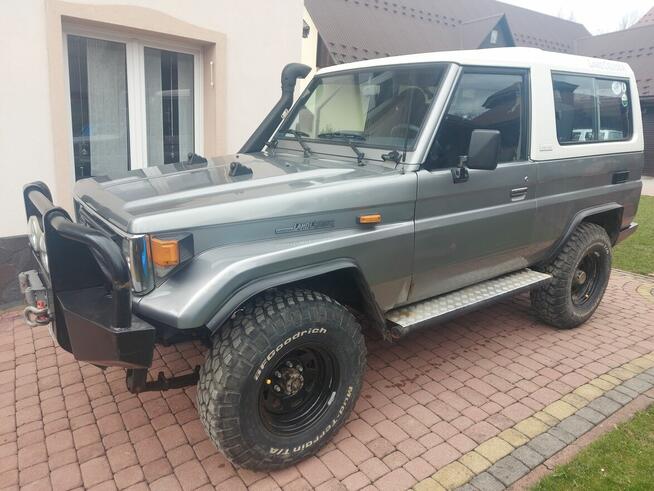 Toyota Landcruiser Hzj 73 4.2 Ponice - zdjęcie 2