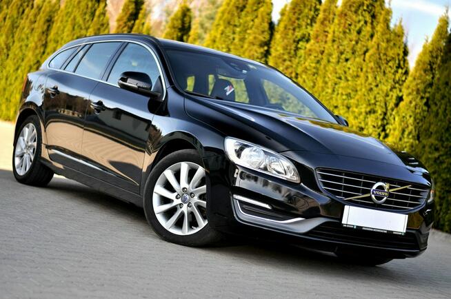 Volvo V60 2.0 D3 5-Cylindrów Lift Digital Led Navi Skóra Parktronik Płock - zdjęcie 1