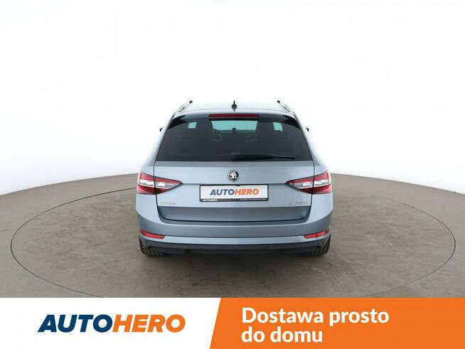 Škoda Superb GRATIS! Pakiet Serwisowy o wartości 2000 zł! Warszawa - zdjęcie 6