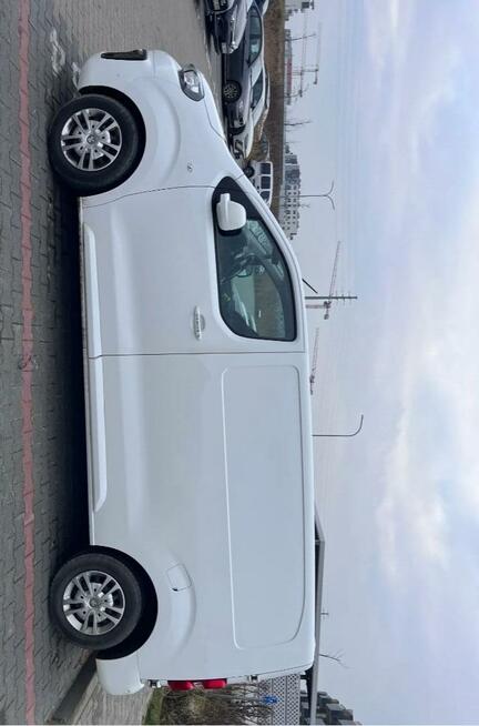 Sprzedam samochód Władysławów - zdjęcie 1