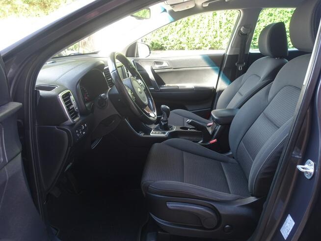 Kia Sportage 1,6i Navi Ledy Klimatronik Alu Kam.Cof. VIP Gwarancja Częstochowa - zdjęcie 9