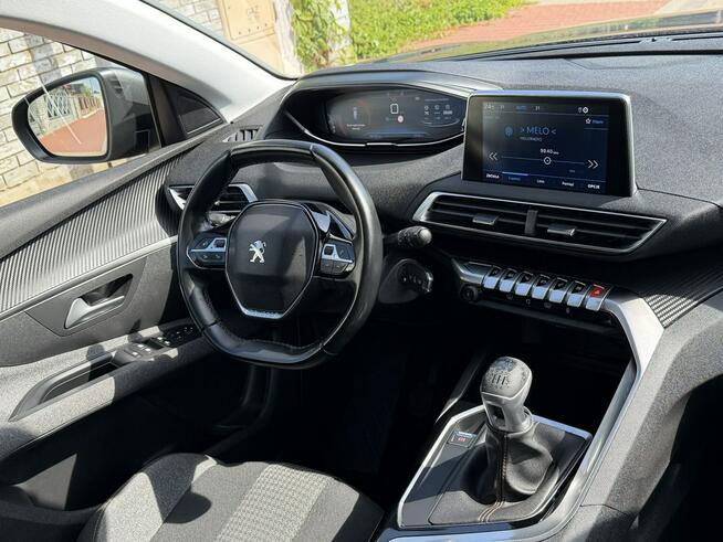 Peugeot 5008 Active 7-osobowy Benzyna 130KM Niski przebieg Gostyń - zdjęcie 9