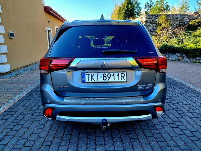 Mitsubishi Outlander 4x4 Hybryda Plug-in Bezwypadek Serwis Lift Zagnańsk - zdjęcie 5