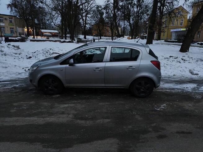 Opel Corsa D 2007 | 5 Drzwi | ISOFIX | Klima | Łańcuch | 2 K Kwidzyn - zdjęcie 6