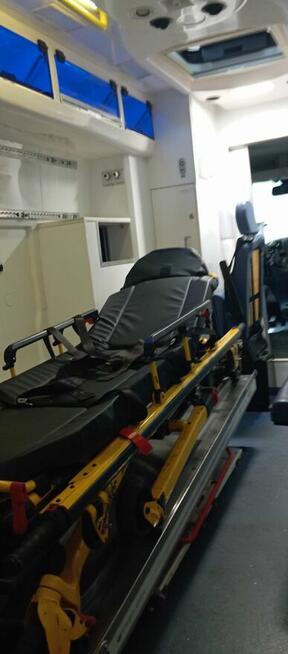 Ambulans Fiat Ducato Bielsko-Biała - zdjęcie 3