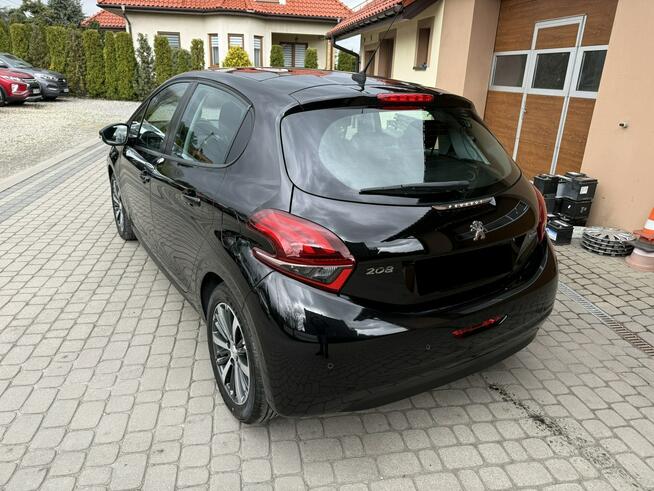 Peugeot 208 1,2 82KM  Klimatronik  Navi  Kamera  CarPlay Orzech - zdjęcie 9