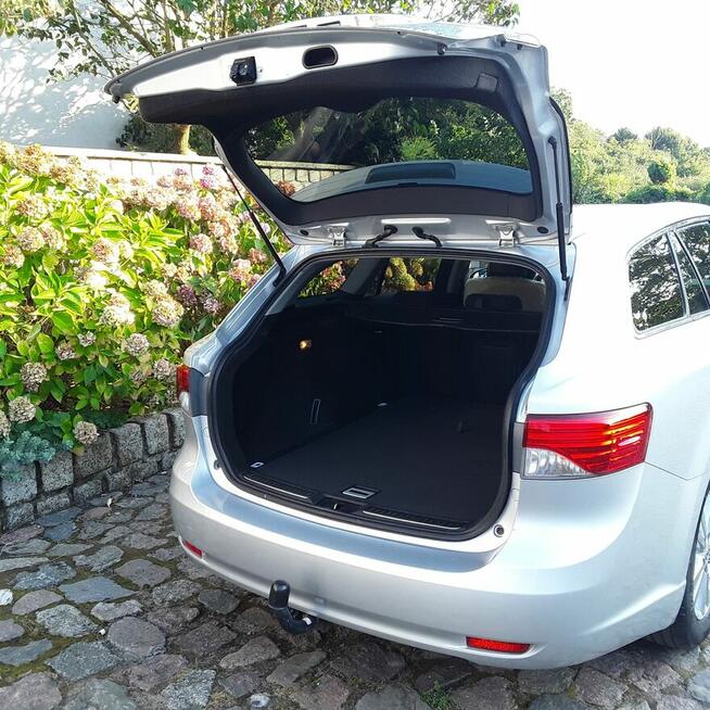 Toyota Avensis 2.0 D4D po lifcie klima, navi,tempomat etc., Międzyzdroje - zdjęcie 3