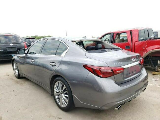 Infiniti Q50 2019, 3.0L, od ubezpieczalni Warszawa - zdjęcie 4