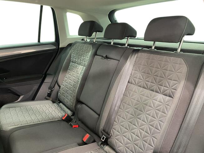 Volkswagen Tiguan 1.4 eHybrid Life DSG Warszawa - zdjęcie 12
