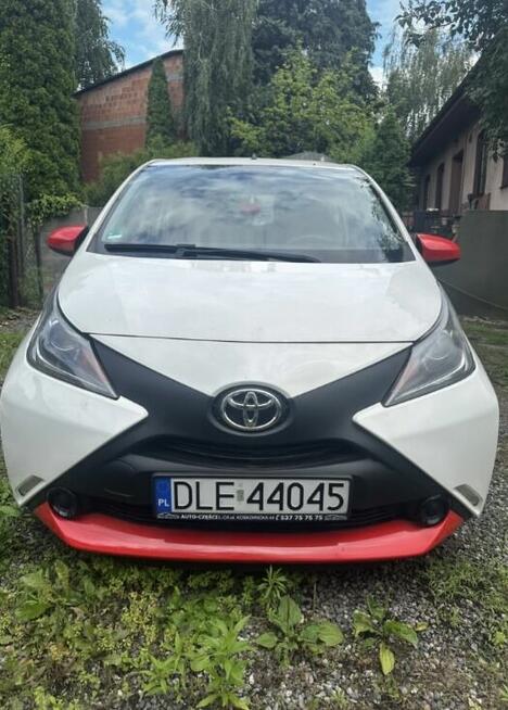 Toyota Aygo 1.0 VVT-i Sprint EU6 (2017) Wieluń - zdjęcie 2