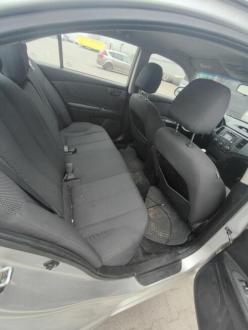 Syndyk sprzeda Kia Magentis 2.0, 2010r. Jasieniec - zdjęcie 7