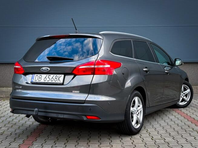 Ford Focus 1.0 125KM Bogate wyposażenie Hak Podgrzewana kierownica Wrocław - zdjęcie 6