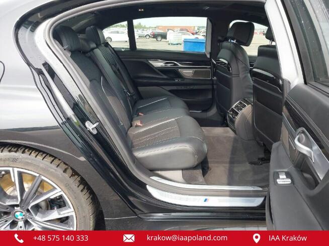 BMW 750i XDRIVE 2022 / 4.4L / V8 / 530 KM / 4X4 / Kraków - zdjęcie 9