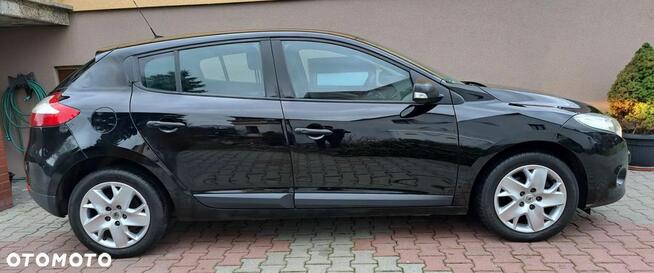 Renault Megane 1.6 16V 100 Authentique Chodzież - zdjęcie 10