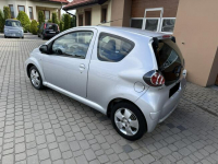 Toyota Aygo 1,0 68KM  Klimatyzacja Orzech - zdjęcie 10