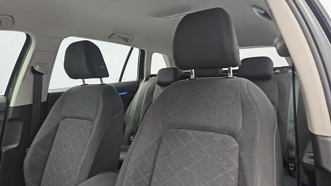 Volkswagen Golf VIII 2.0 TDI Life ! Z Polskiego Salonu ! Faktura Vat ! Warszawa - zdjęcie 11