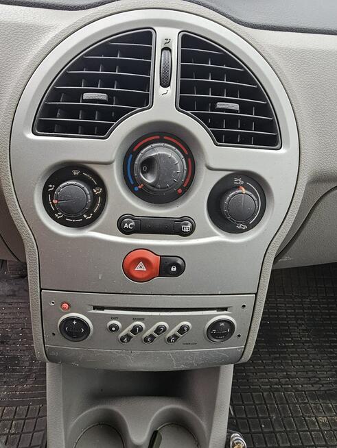 Renault Modus przebieg 240tys - sprawna klimatyzacja - 1.4 benzyna 16v Głogów - zdjęcie 12