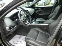 Jaguar XE P300 AWD 300R Sport MAXTON DESIGN Matrix-LED Head-up-Display Dąbrówka Wielka - zdjęcie 3