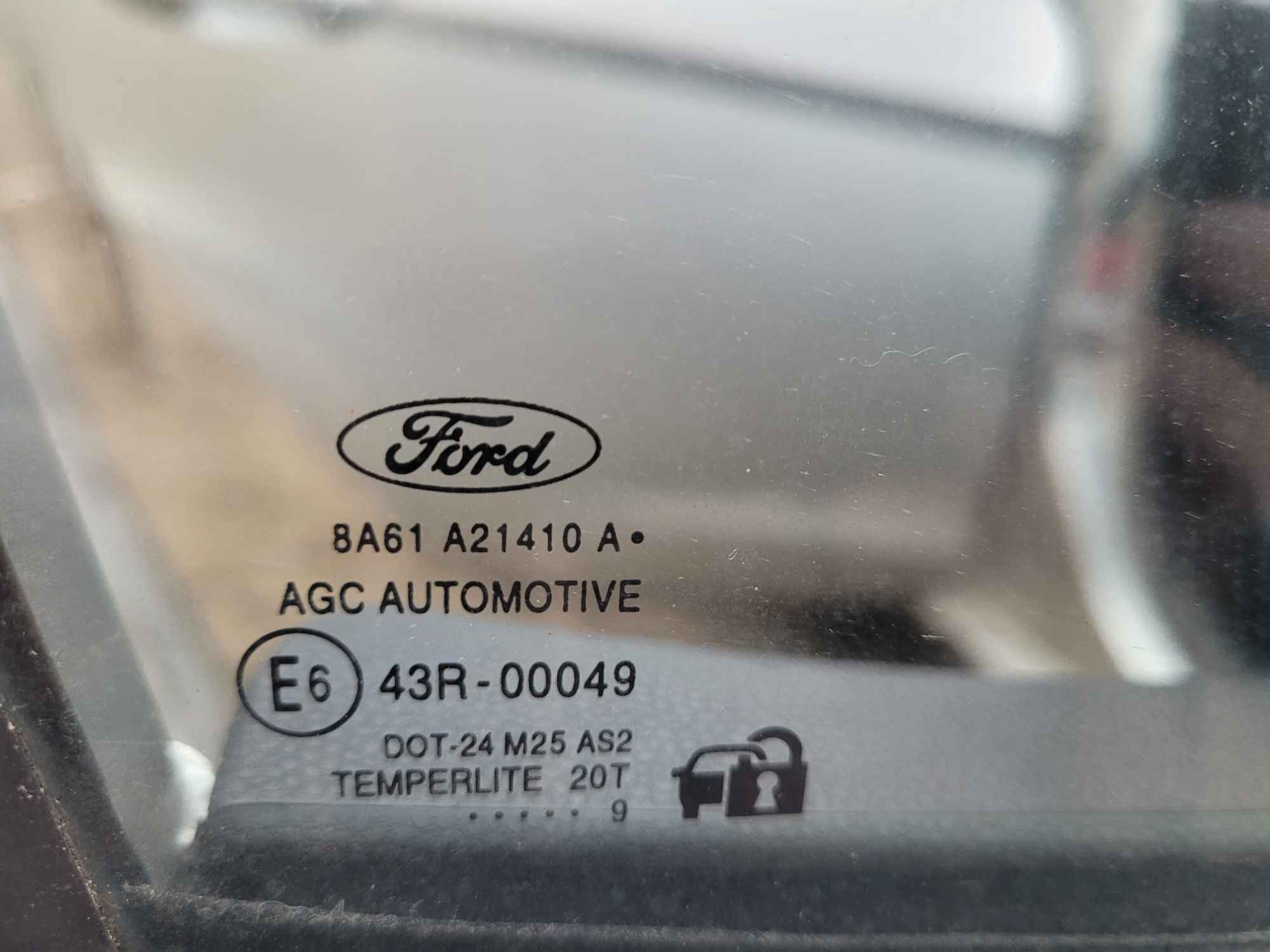 Ford Fiesta Titanium z roku 2009 , 1,6 TDI Tczew - zdjęcie 6