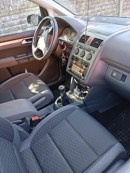 VW Touran 7 osobowy Gdańsk - zdjęcie 4
