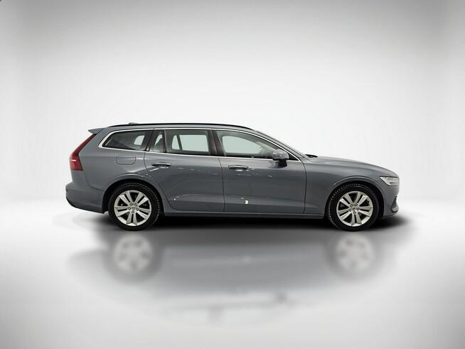 Volvo V60 B3 B Momentum Pro aut ! Z Polskiego Salonu ! Faktura Vat ! Warszawa - zdjęcie 6
